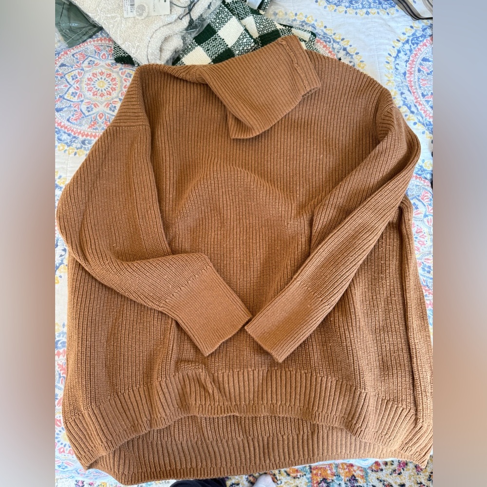 Like new sweater